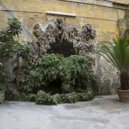 Apartment Cairoli Interno 9b